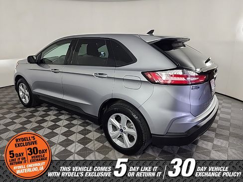 Used 2021 Ford Edge SE image 7