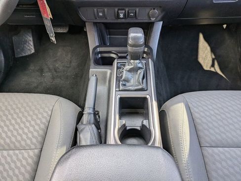 Used 2022 Toyota Tacoma SR5 image 20