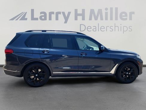 Used 2022 BMW X7 xDrive40i w/ Luxury Seating Package AWD/4WD image 6