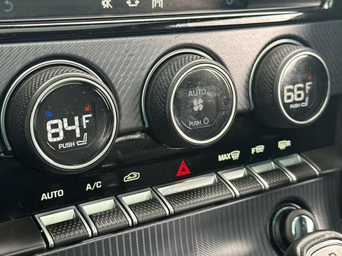 Used 2018 Jaguar F-TYPE R-Dynamic image 23