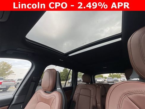 Certified 2025 Lincoln Aviator Reserve w/ Luxury Package image 22