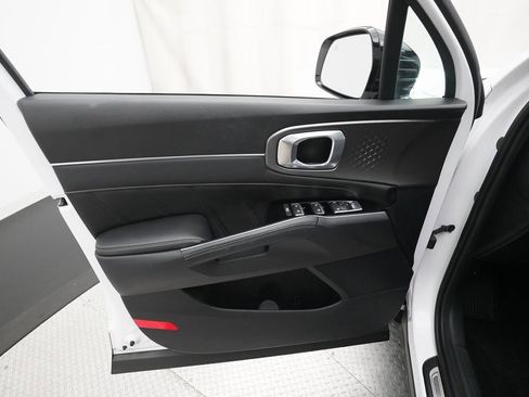 Used 2022 Kia Sorento SX image 28