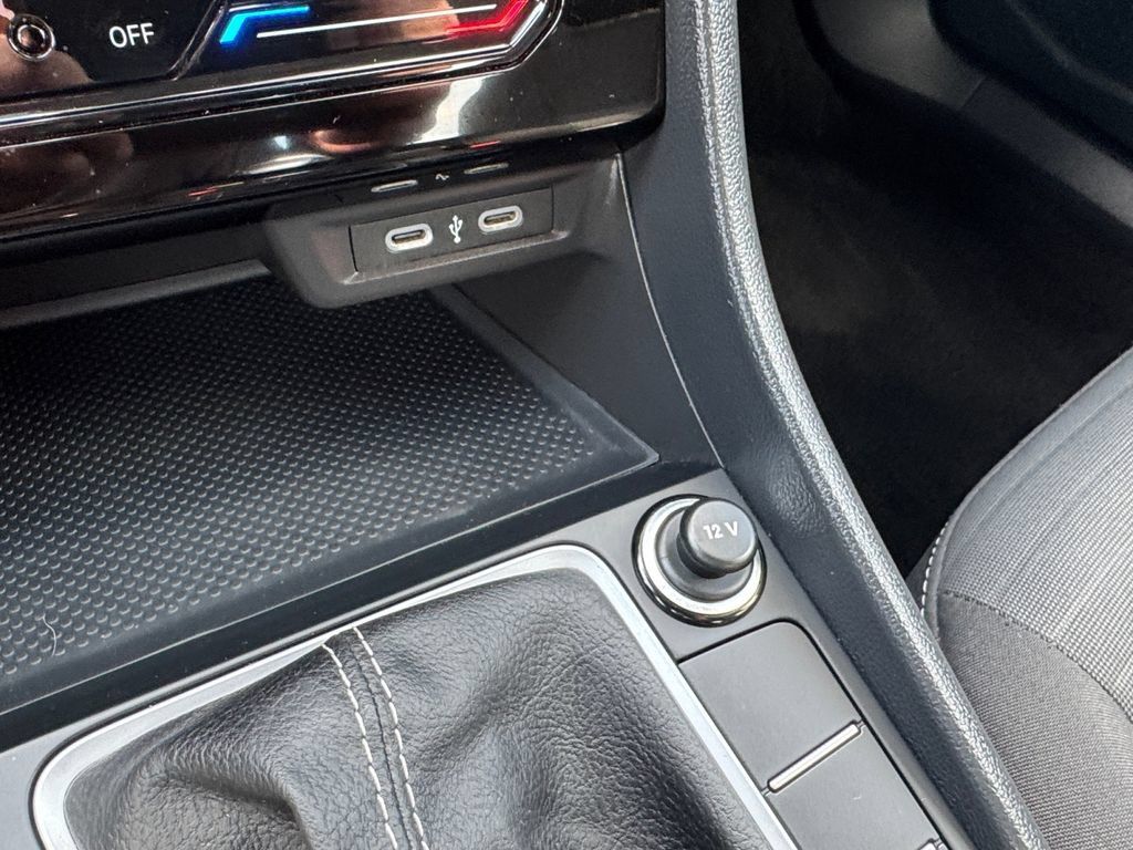 Used 2025 Volkswagen Jetta S FWD image 26