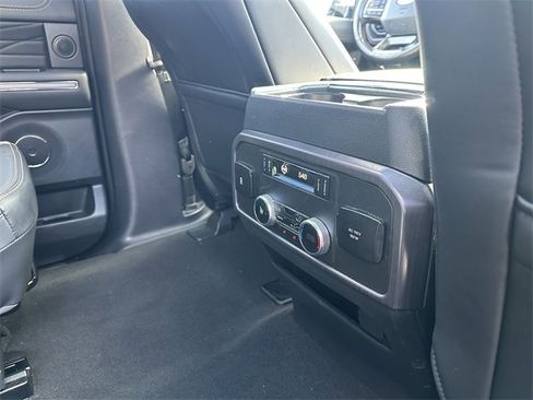 Certified 2024 Ford Expedition Max Platinum image 39