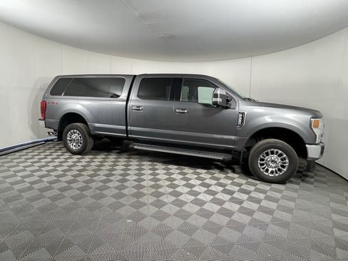 Used 2021 Ford F350 XLT w/ XLT Premium Package AWD/4WD image 5