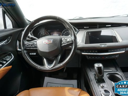 Used 2019 Cadillac XT4 Premium Luxury w/ Technology Package FWD image 30