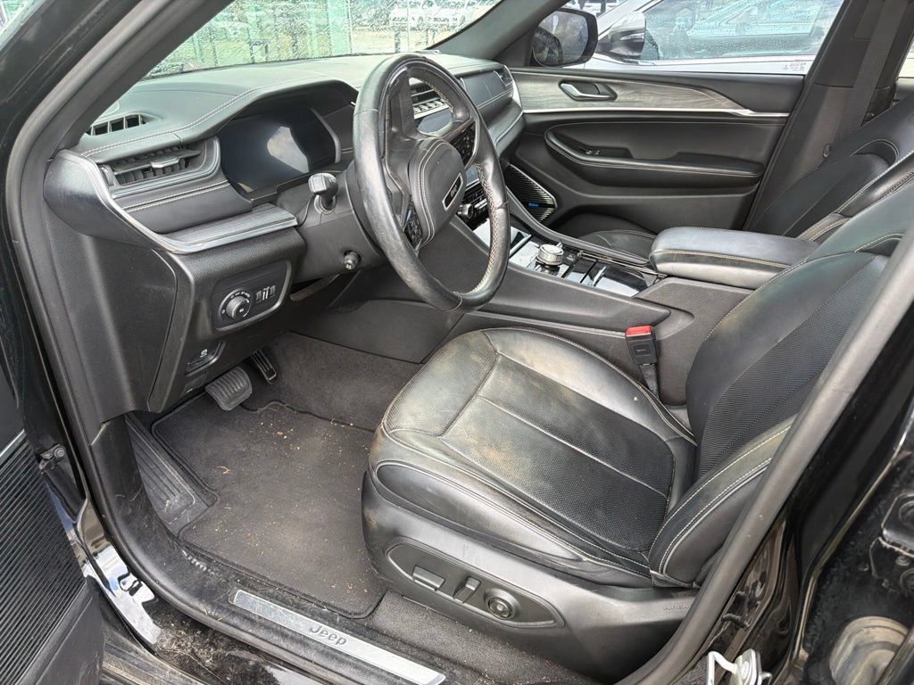 Used 2021 Jeep Grand Cherokee L Overland AWD/4WD image 8
