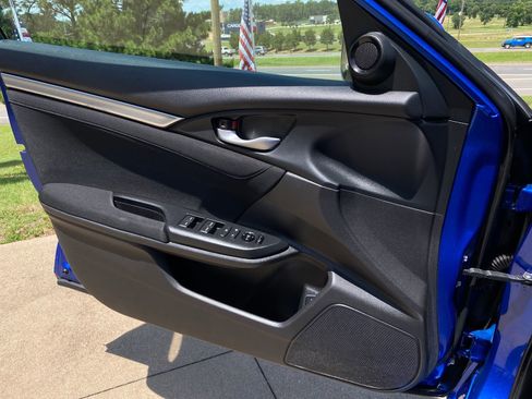 Used 2017 Honda Civic EX-T image 25