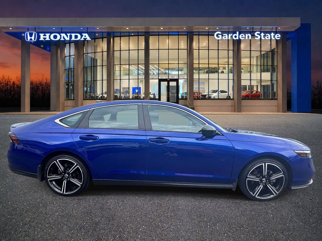 Used 2024 Honda Accord Sport image 5