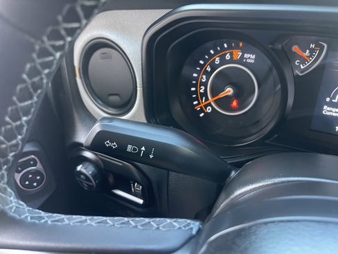 New 2026 Jeep Gladiator Sport AWD/4WD image 39