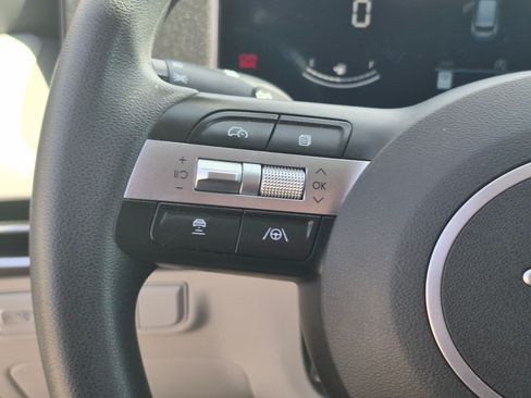 Used 2025 Hyundai Tucson SEL AWD/4WD image 19