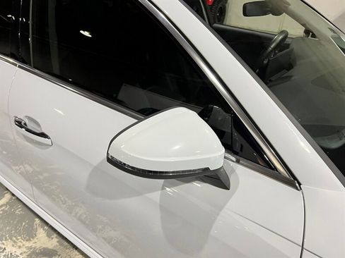 Used 2021 Audi A4 2.0T Premium w/ Convenience Package image 9