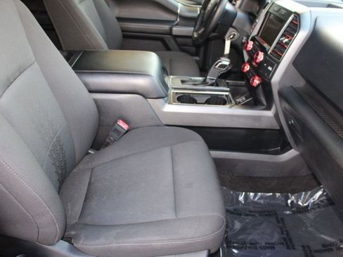 Used 2019 Ford F150 XLT w/ Equipment Group 302A Luxury image 31