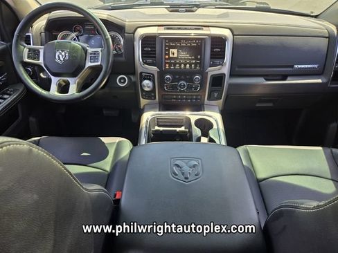 Used 2017 RAM 1500 Laramie w/ Convenience Group AWD/4WD image 14
