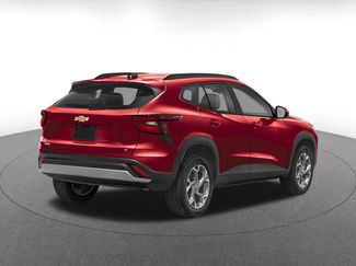 Used 2025 Chevrolet Trax LT FWD video 2