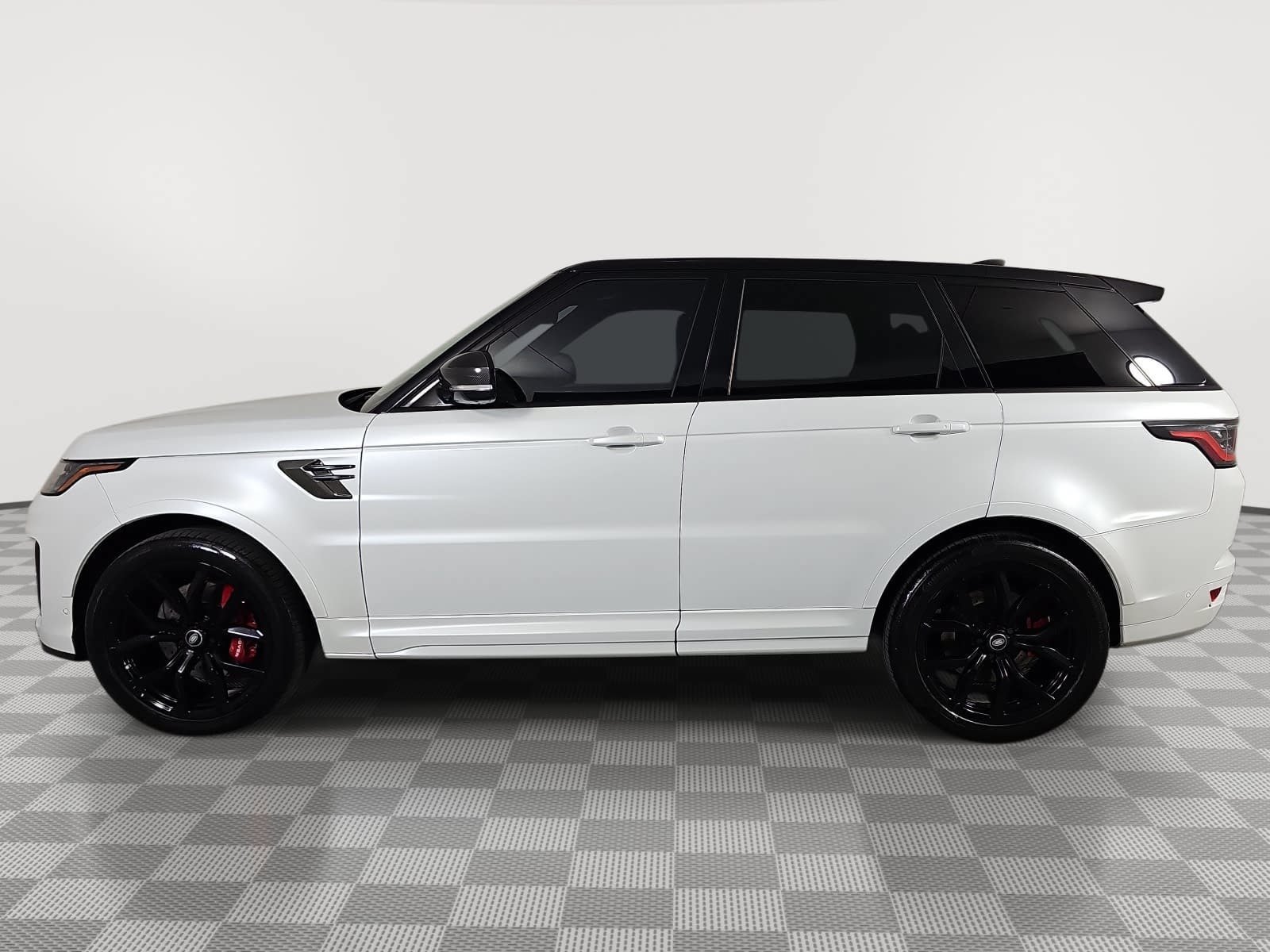 Used 2018 Land Rover Range Rover Sport SVR AWD/4WD image 5
