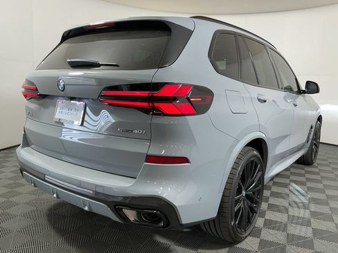 Used 2026 BMW X5 sDrive40i w/ M Sport Package RWD image 5