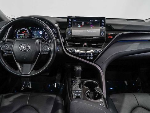 Used 2024 Toyota Camry XSE image 12