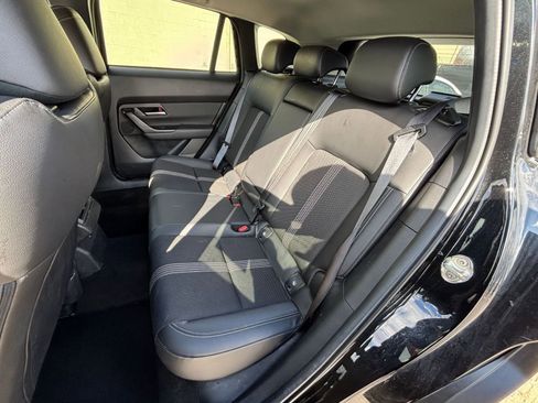 Used 2025 MAZDA CX-50 AWD 2.5 S w/ Preferred Package image 27