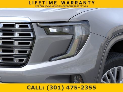 New 2026 GMC Acadia Denali w/ Super Cruise Package FWD image 10