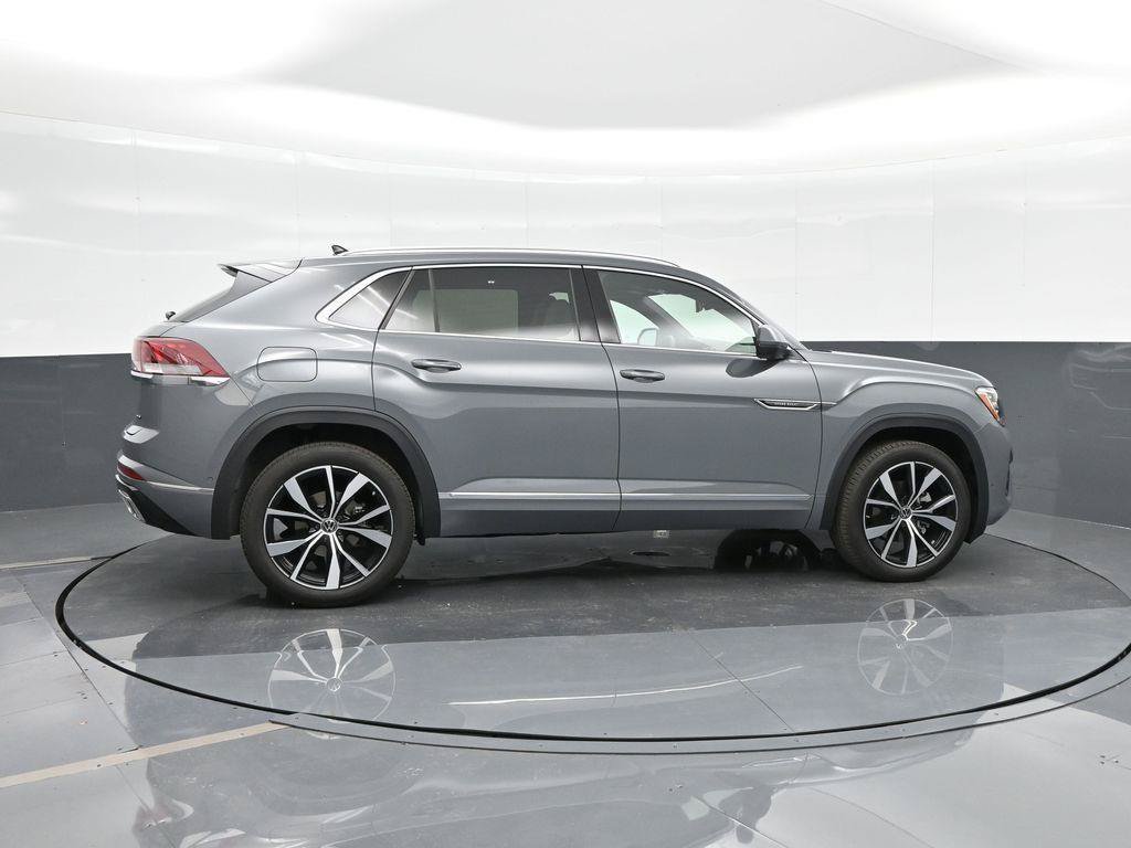 New 2025 Volkswagen Atlas Cross Sport SEL Premium R-Line AWD/4WD image 5