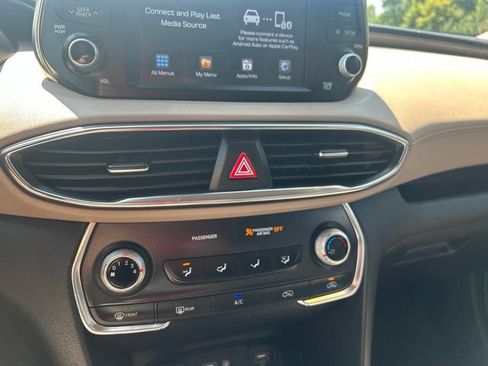 Used 2019 Hyundai Santa Fe SE AWD/4WD image 29