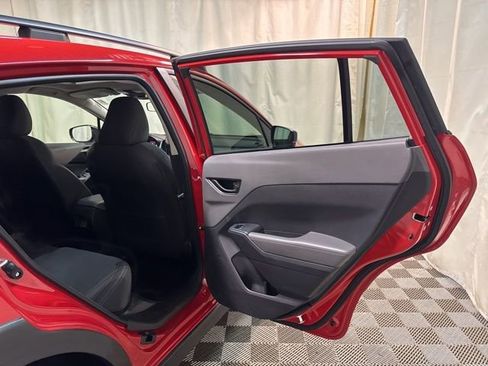 Certified 2024 Subaru Crosstrek 2.0i Premium image 33