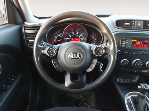 Used 2014 Kia Soul image 12