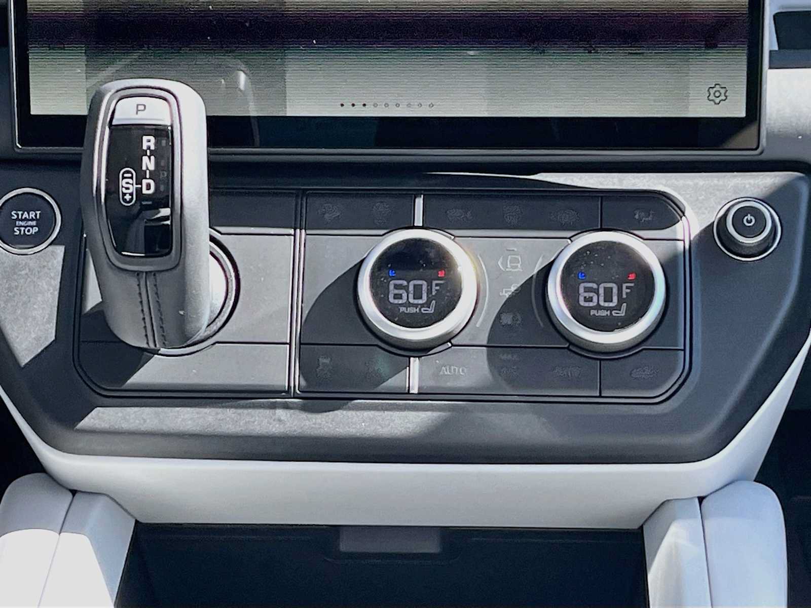 New 2026 Land Rover Defender 110 S AWD/4WD image 10
