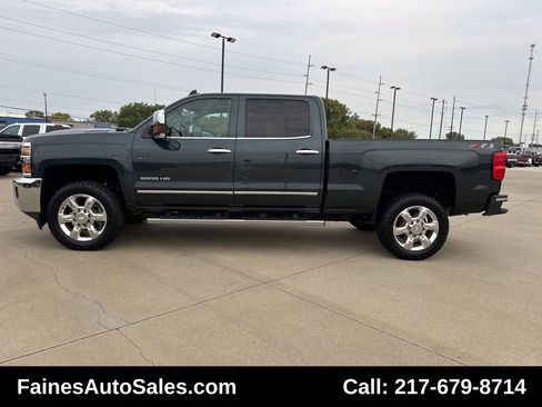Used 2019 Chevrolet Silverado 2500 LTZ w/ Duramax Plus Package image 10