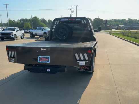 New 2024 RAM 3500 Tradesman w/ Chrome Appearance Group image 7