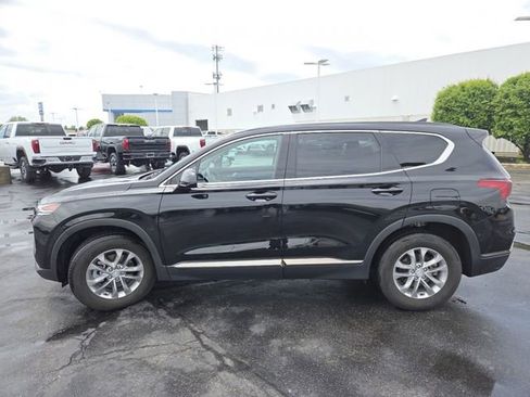 Used 2019 Hyundai Santa Fe SEL FWD image 17