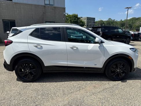 Used 2026 Buick Encore GX Sport Touring w/ Comfort Package AWD/4WD image 8