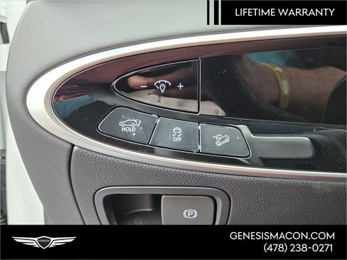 New 2026 Genesis GV70 2.5T Select image 28