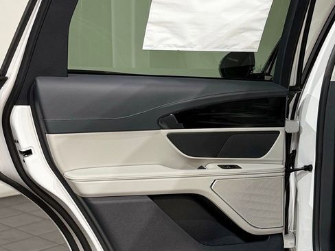 New 2026 Lincoln Nautilus Premier w/ Jet Appearance Package image 45