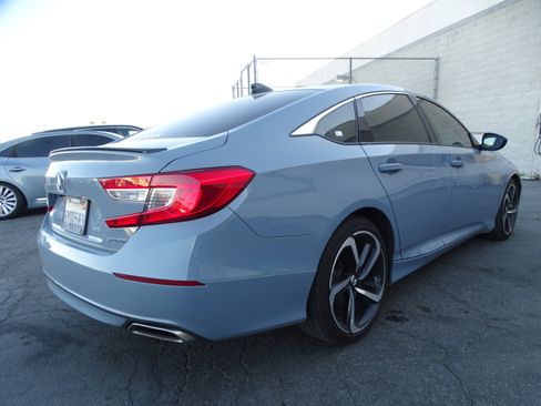 Used 2021 Honda Accord Sport image 4