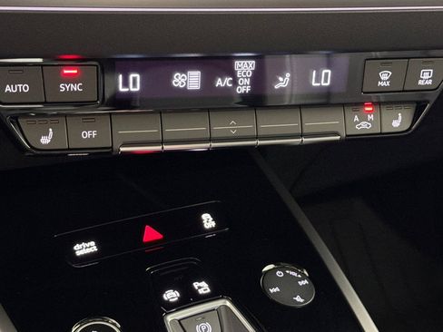 New 2026 Audi Q4 e-tron Premium AWD/4WD image 20