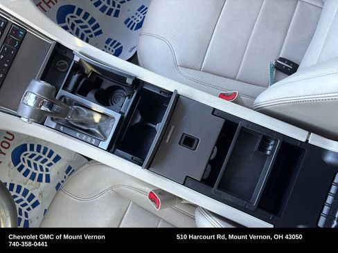 Used 2010 Ford Taurus Limited image 23