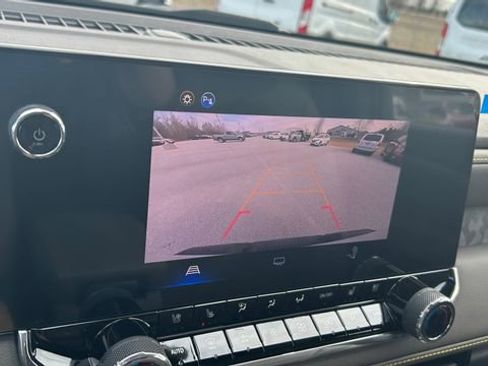 New 2026 Chevrolet Colorado ZR2 AWD/4WD image 25
