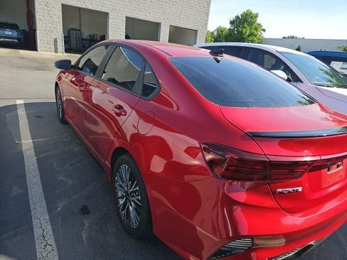 Certified 2024 Kia Forte GT-Line FWD image 9