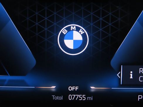 Used 2025 BMW X3 xDrive30i w/ Convenience Package image 33