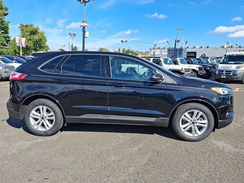 Used 2020 Ford Edge SEL w/ Convenience Package image 7