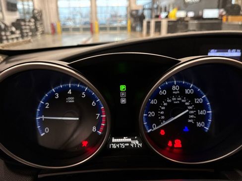 Used 2013 MAZDA MAZDA3 i Touring image 21