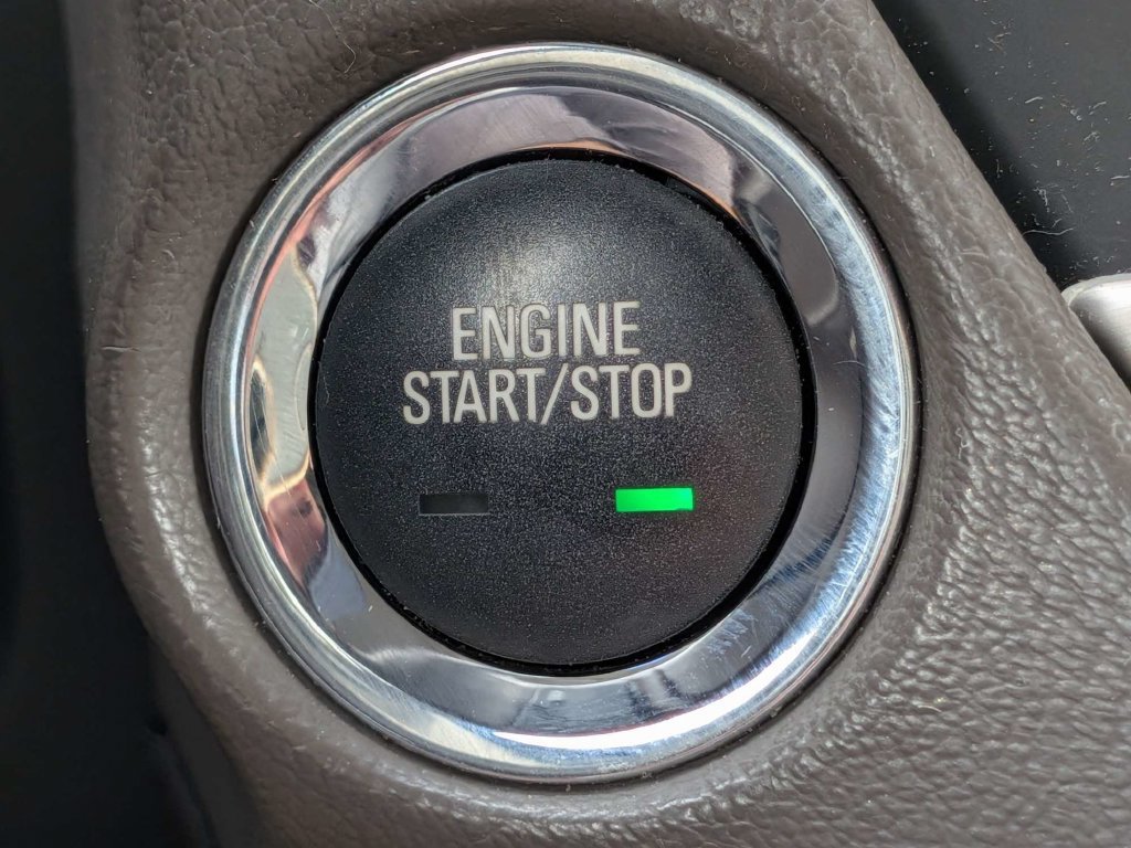 Used 2019 GMC Yukon XL Denali w/ Enhanced Security Package RWD image 34