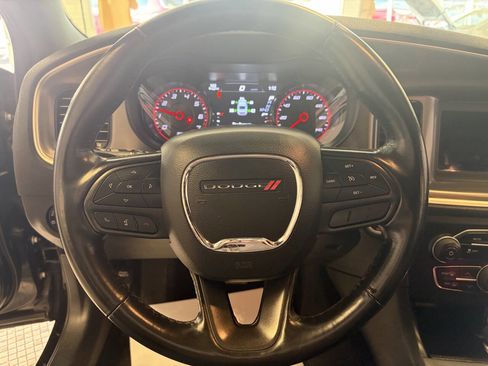 Used 2021 Dodge Charger SXT w/ Blacktop Package image 13