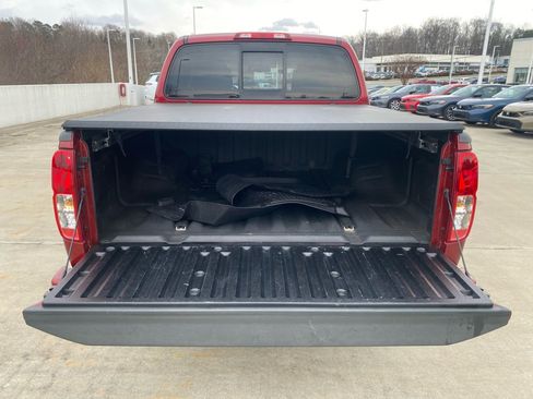 Used 2019 Nissan Frontier PRO-4X image 17