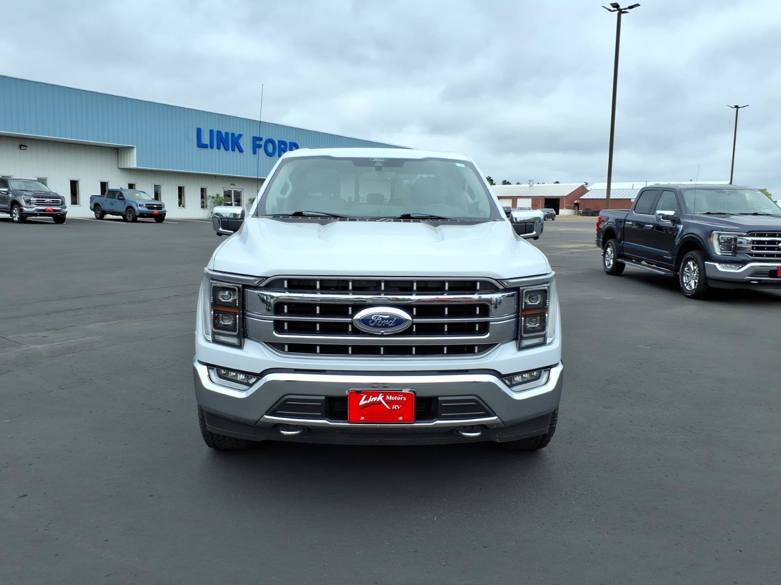 Used 2021 Ford F150 Lariat w/ Equipment Group 502A High AWD/4WD image 9