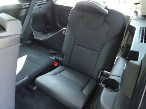 Certified 2023 Volvo XC90 B6 Plus AWD/4WD image 25