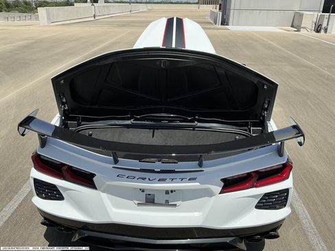 Used 2024 Chevrolet Corvette Stingray Convertible w/ 1LT RWD image 10
