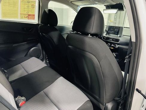 Used 2022 Hyundai Kona SE w/ Cargo Package image 25